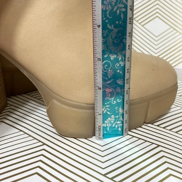 Soda booties solid heel - Picture 10 of 10